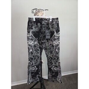 NWT Rebel Vengeance Cross & Cherub Black With White Size 30